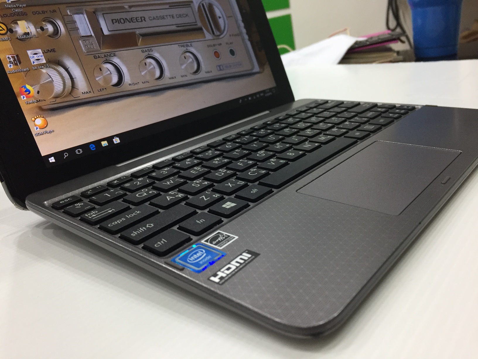 ASUS Transformer Book T101HA
