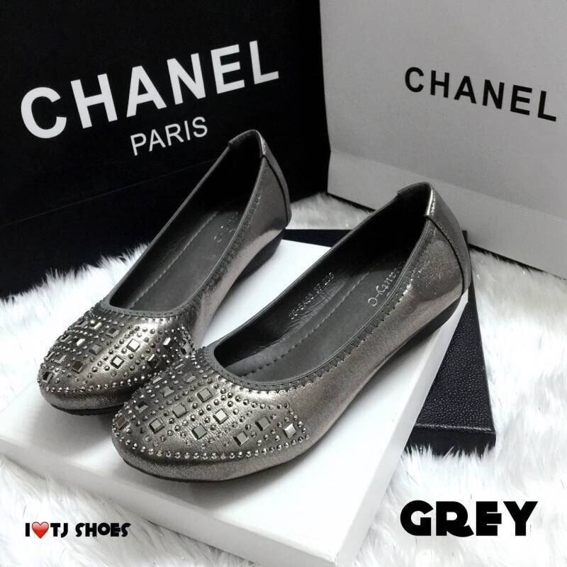 พร้อมส่ง : รองเท้าคัชชูเสริมส้นประดับเก๋ๆ (สีเทา)