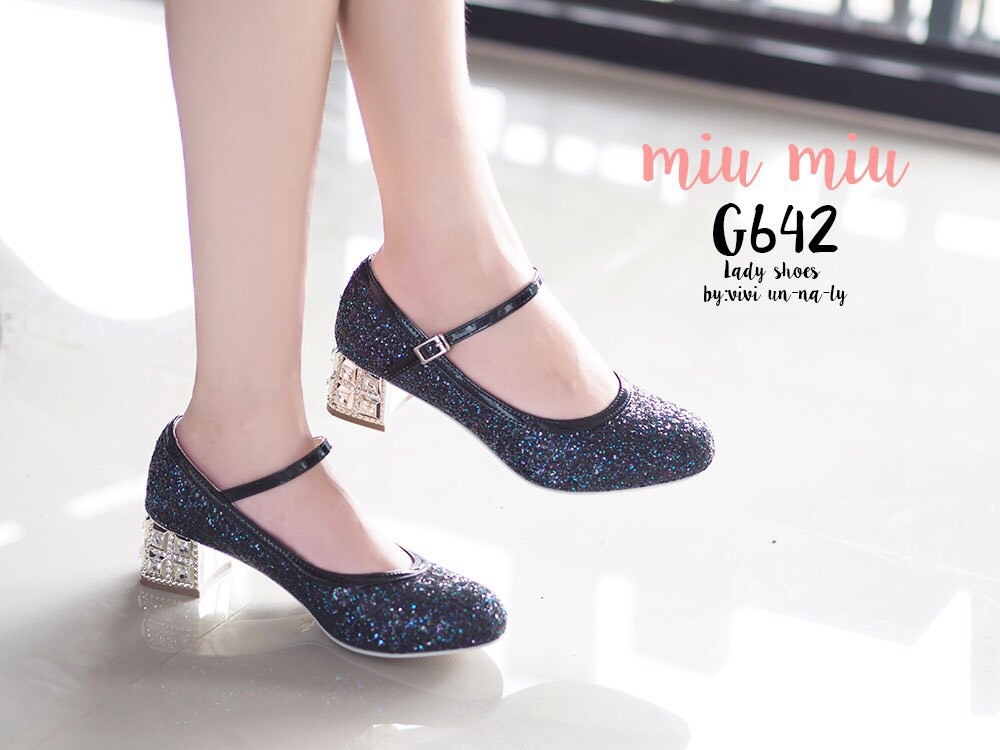 รองเท้าคัทชูกากเพชรสไตล์ MIUMIU (สีน้ำเงิน)