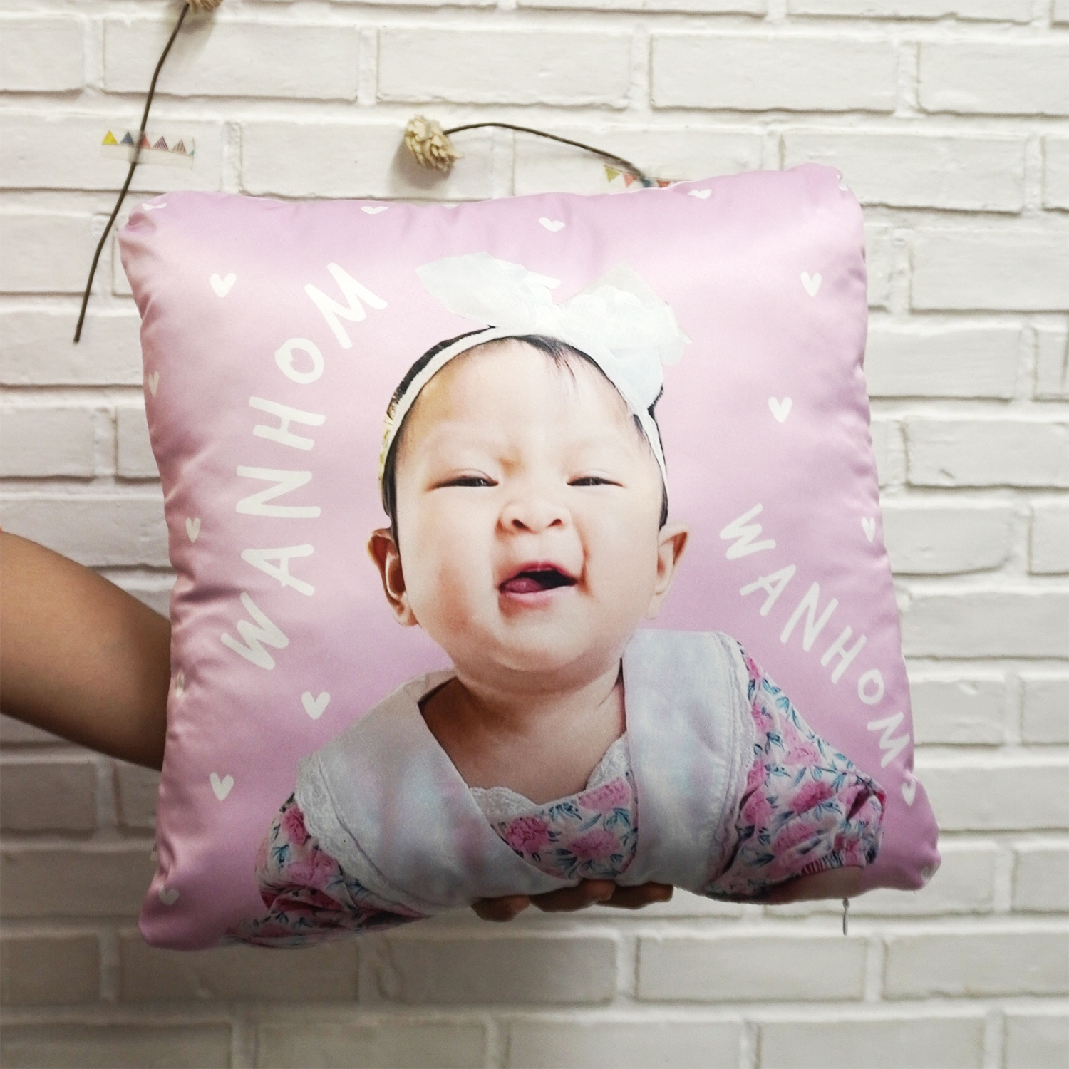 หมอนของขวัญ ใส่รูปถ่าย ทรงสี่เหลี่ยมจตุรัส Portrait Photo Square Pillow