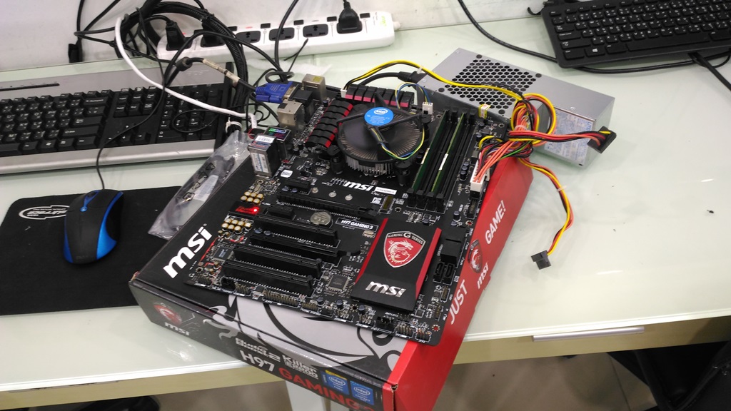 MSI H97 GAMING 3 + Core i3-4160 ประกันเยอะๆ