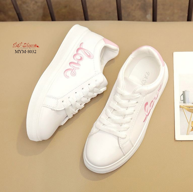 รองเท้าผ้าใบpuปักลายLove (สีชมพู)