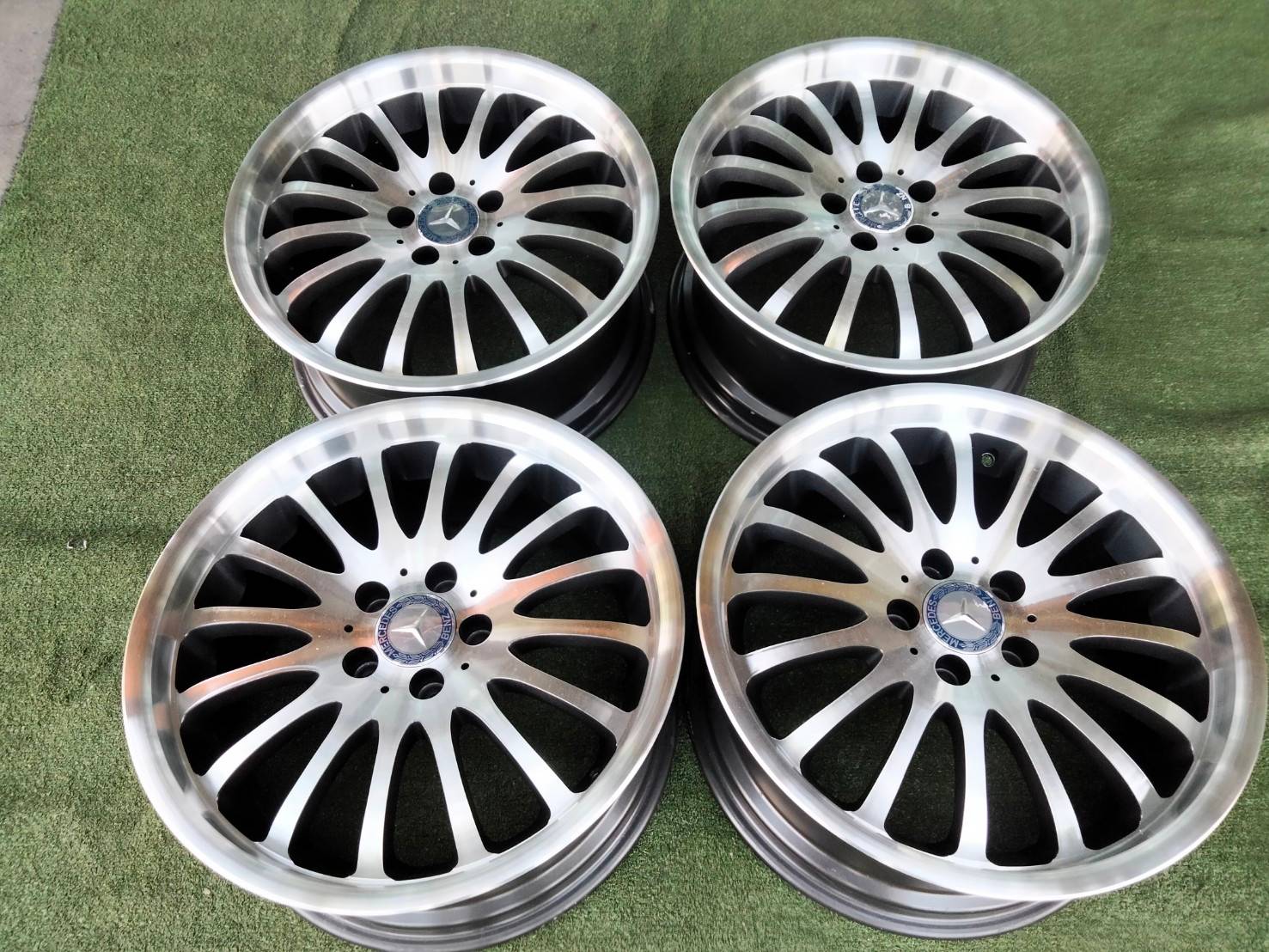 ล้อเบนซ์ Carlsson 18" ไม่แท้