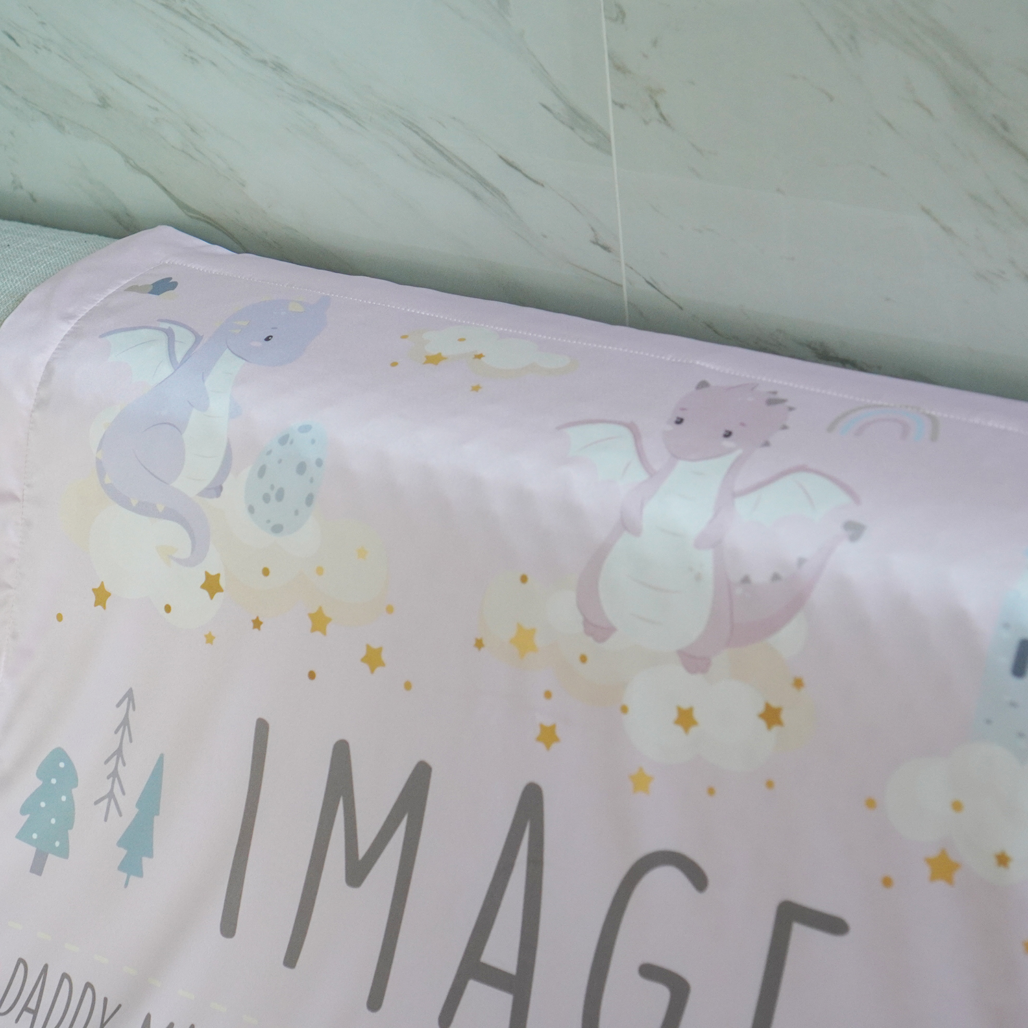 ผ้าห่มเด็ก ใส่ประวัติแรกเกิด ลาย Dragon - Pink