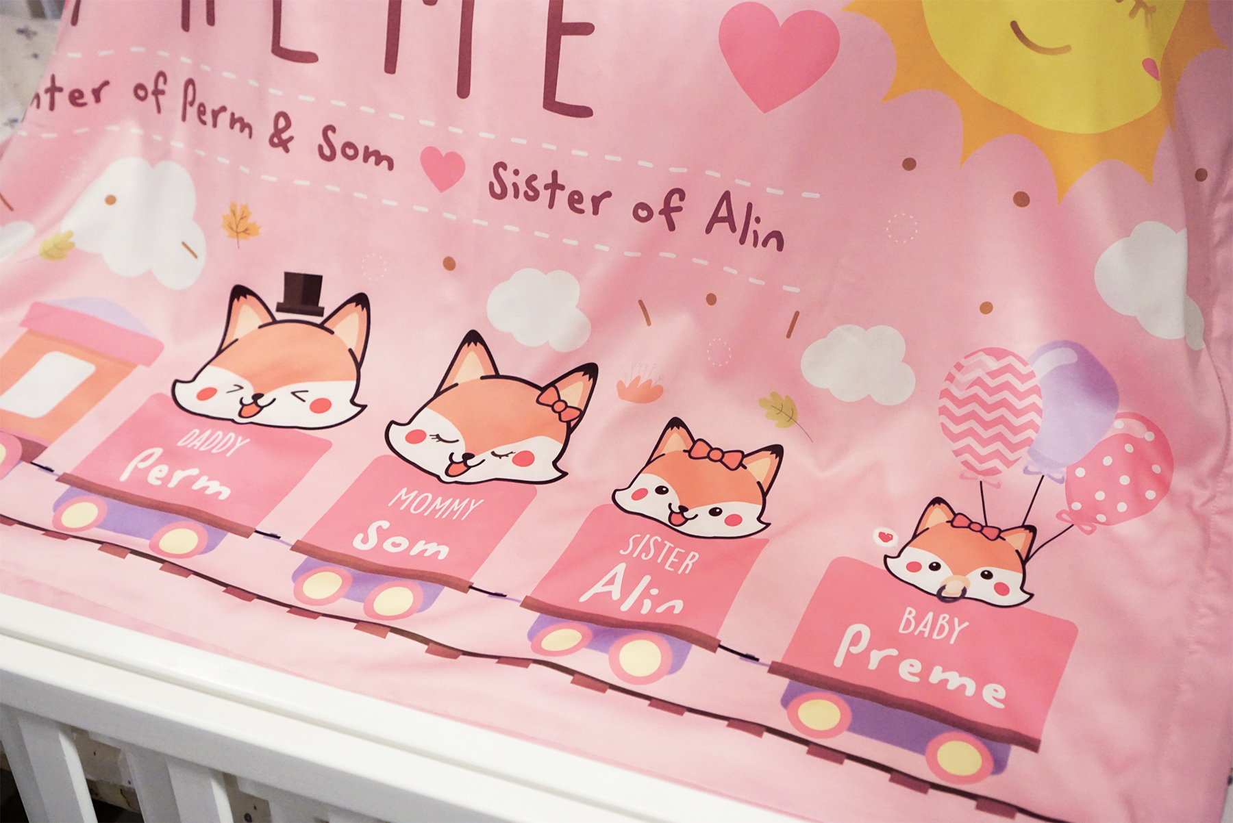 ชุดของขวัญเด็กแรกเกิด หมอนหลุม + ผ้าห่มขนาด 75x100cm ลาย Train with Fox - Pink