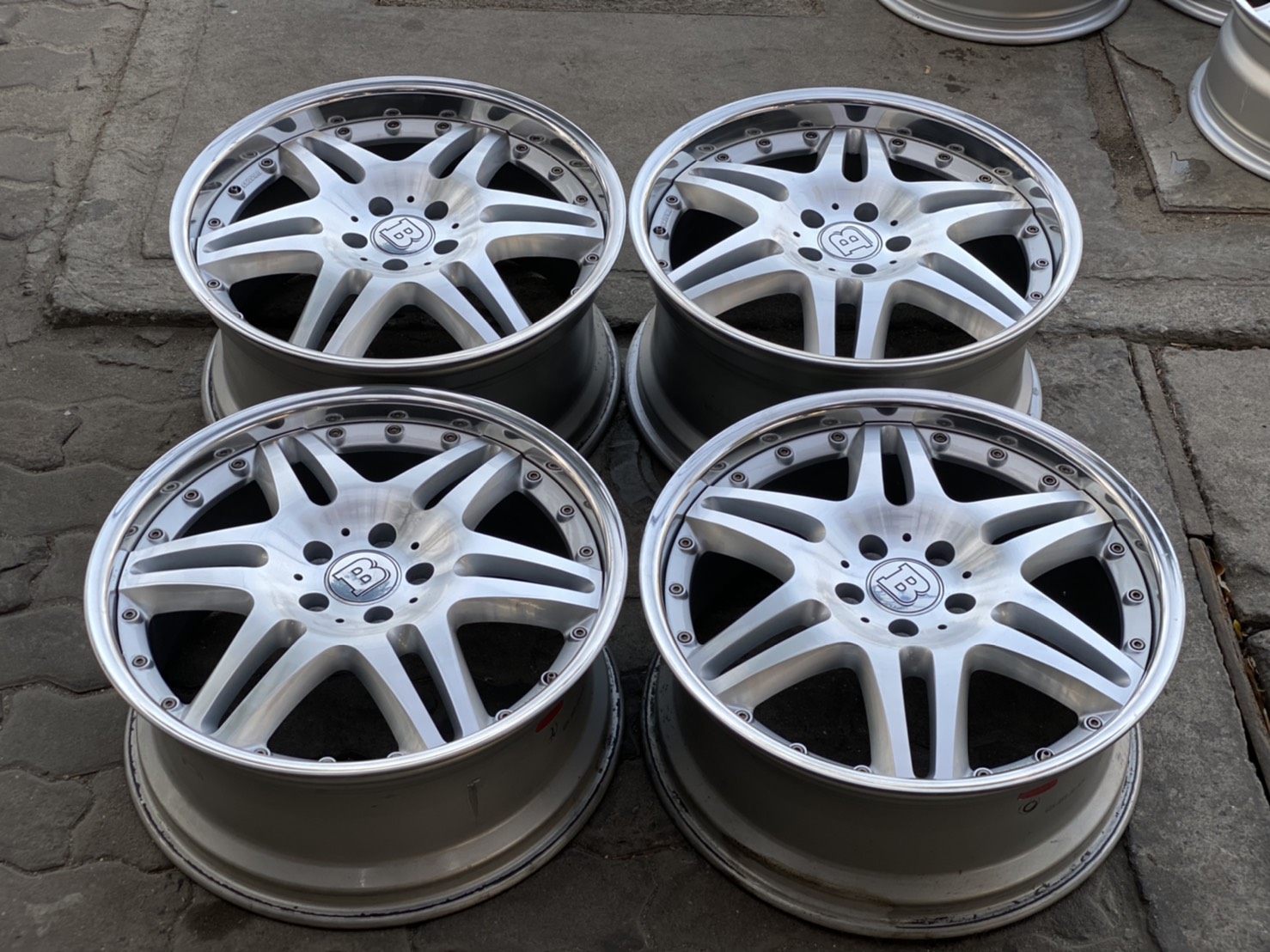 ล้อเบนซ์แท้ BRABUS BLOCK-6 19นิ้ว