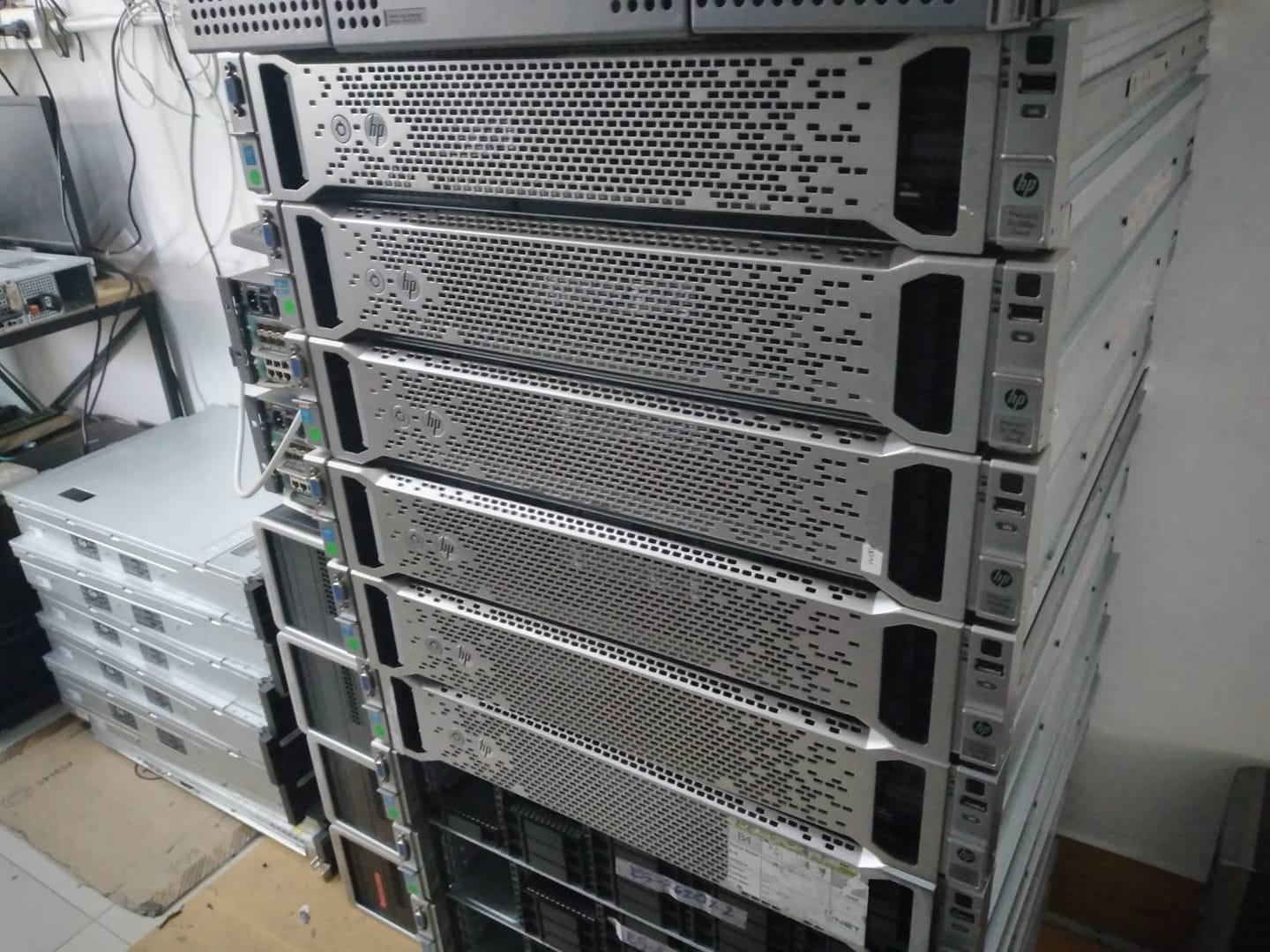 Server HP ProLiant DL380 G8 E5-2650v2 x2 Ram 128GB Tray x2 (Raid P420i)
