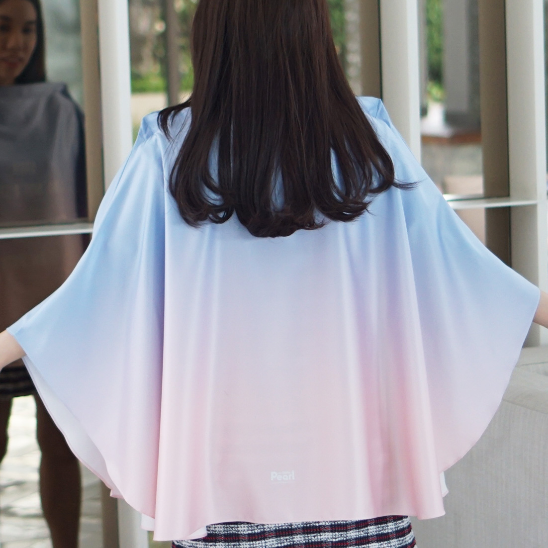 ผ้าคลุมให้นม สั่งทำใส่ชือ ลาย Gradient