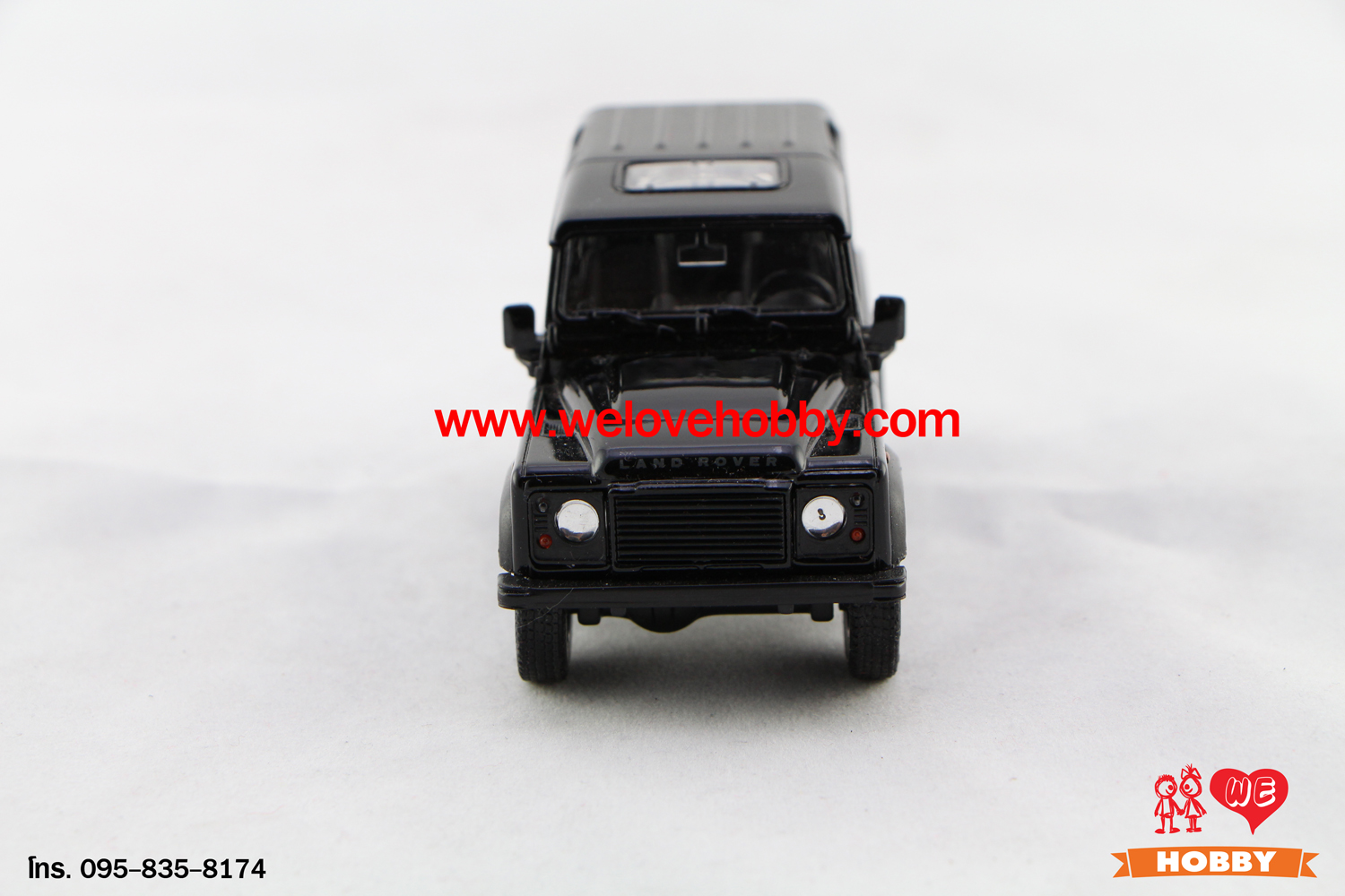 โมเดลรถ Land Rover Defender 2ประตู สีดำ Scale 1:38