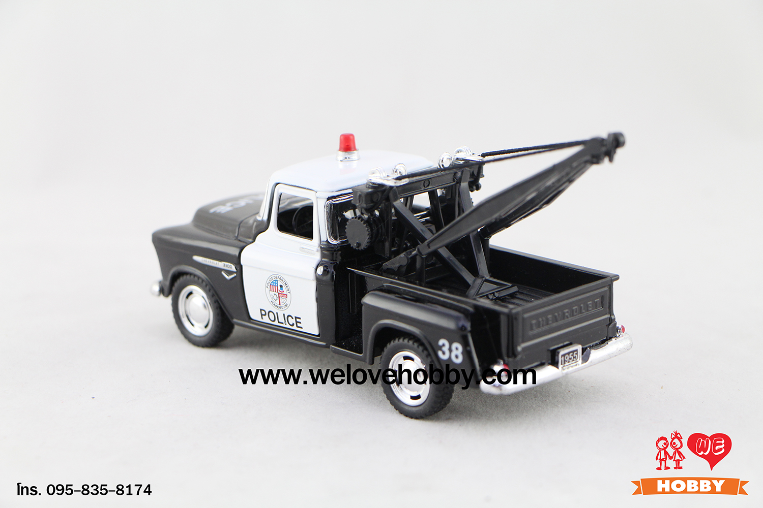 โมเดลรถตำรวจ 1955 Chevrolet Chevy Stepside Pick-Up สีดำ-ขาว Scale 1:32 มีเซตอุปกรณ์รถยก รถลาก