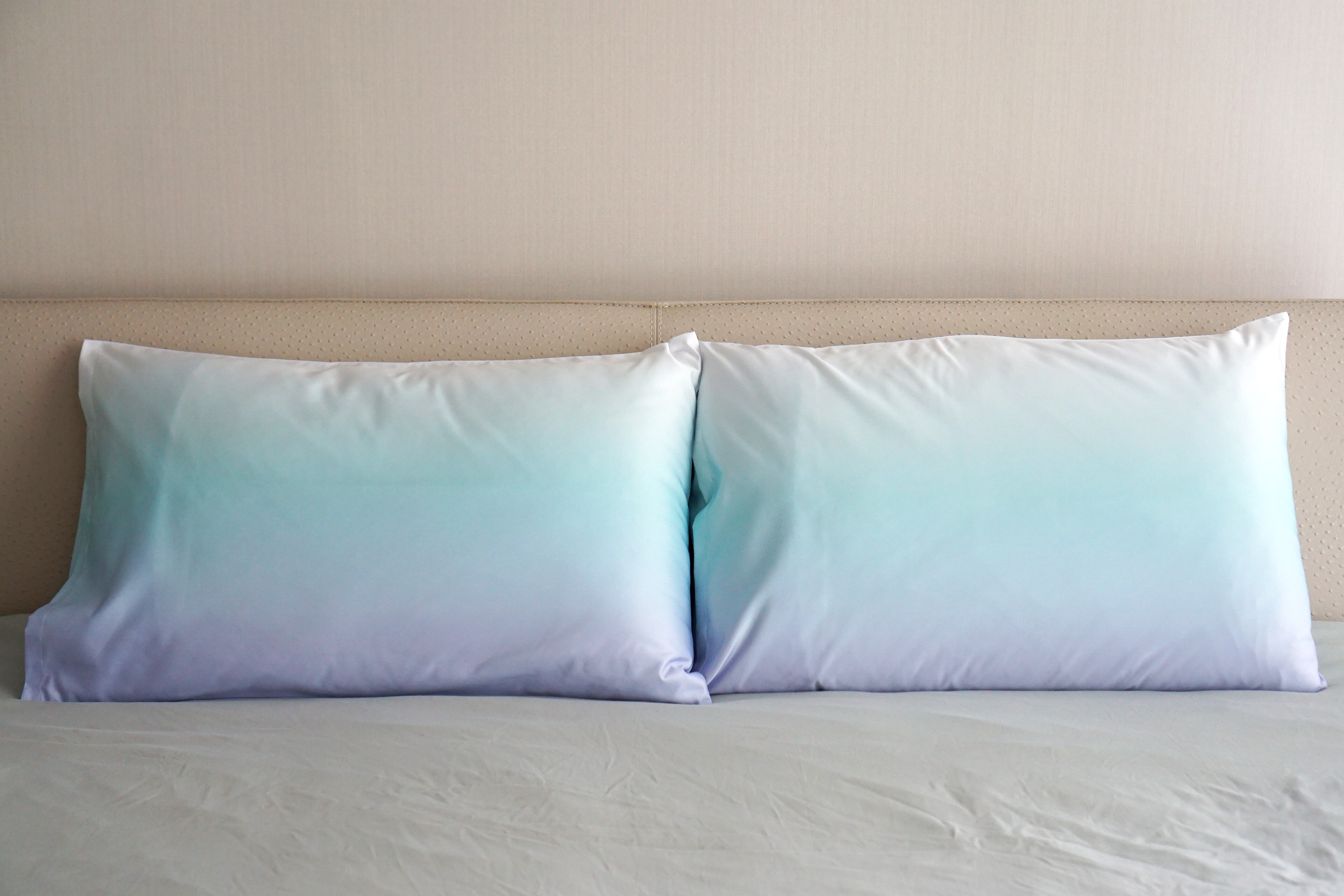 ปลอกหมอนหนุนคู่ พิมพ์ลายเต็มผืน Gradient - Mint/Blue