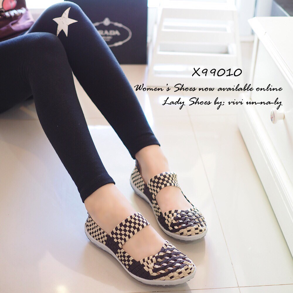 พร้อมส่ง : รองเท้าเพื่อสุขภาพ (รุ่นสายคาดสีกาแฟ)