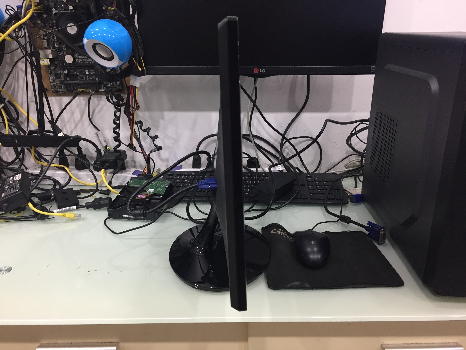 22" LED Full HD HDMI SAMSUNG LS22D300HY/XT