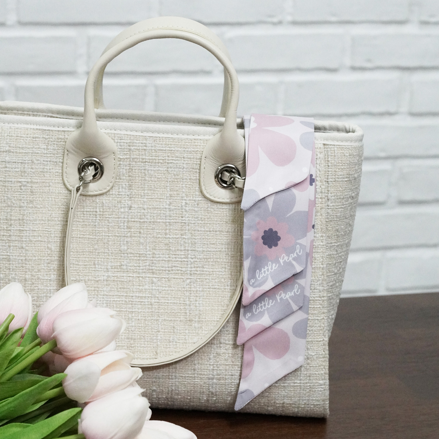 ผ้าพันหูกระเป๋า Big Flower - Pink