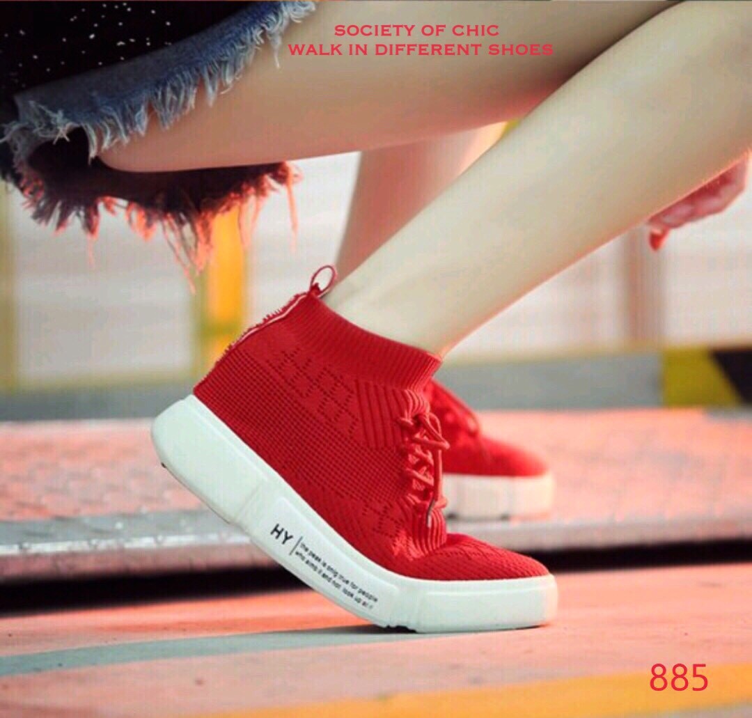 รองเท้าผ้าใบหุ้มข้อสไตล์ Off White (สีดำ)