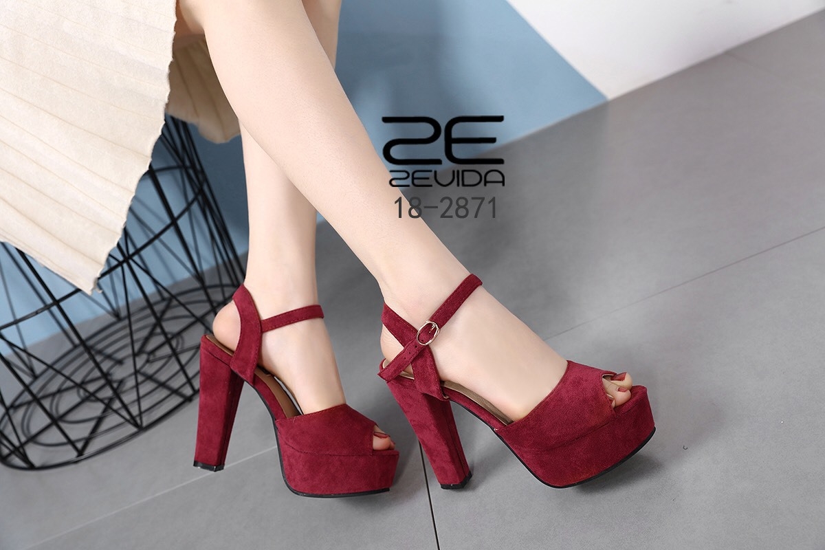 รองเท้าส้นแท่งสไตล์แฟชั่นเกาหลี (สีดำ)