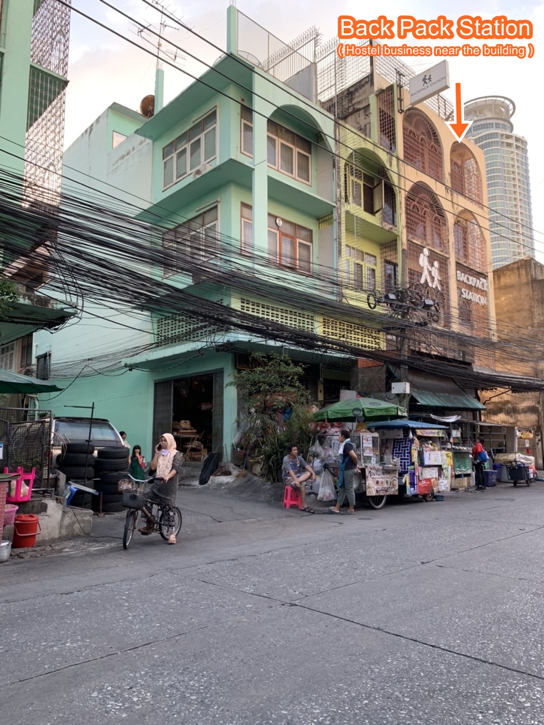 ขายอาคารเหมาะทำโฮสเทล ใกล้สถานีรถไฟฟ้า BTS พระโขนง เพียง 700 เมตร