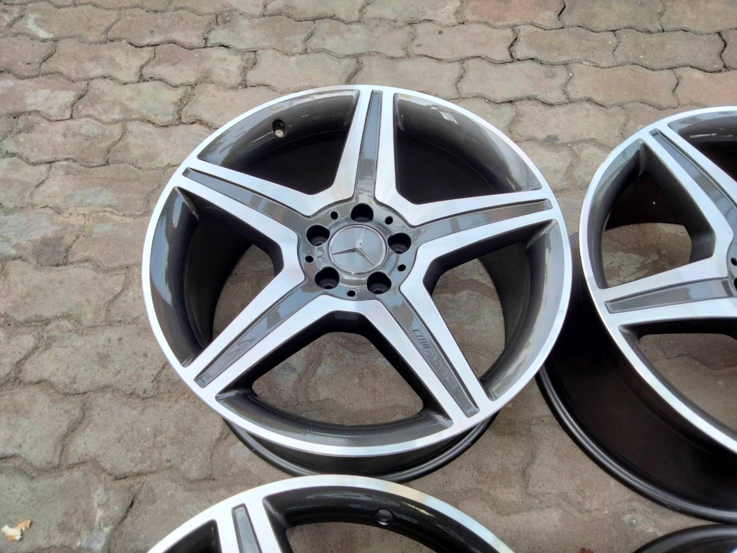 ล้อแท้ AMG ST6 S63 19 นิ้ว