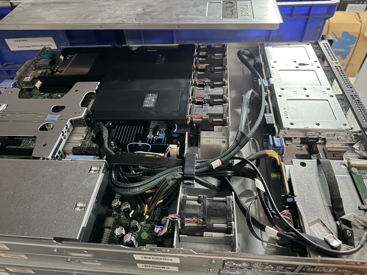 เซิร์ฟเวอร์ Dell PowerEdge R430 Server CPU E5-2660v3 Ram 64 GB SAS 300GB Power x2