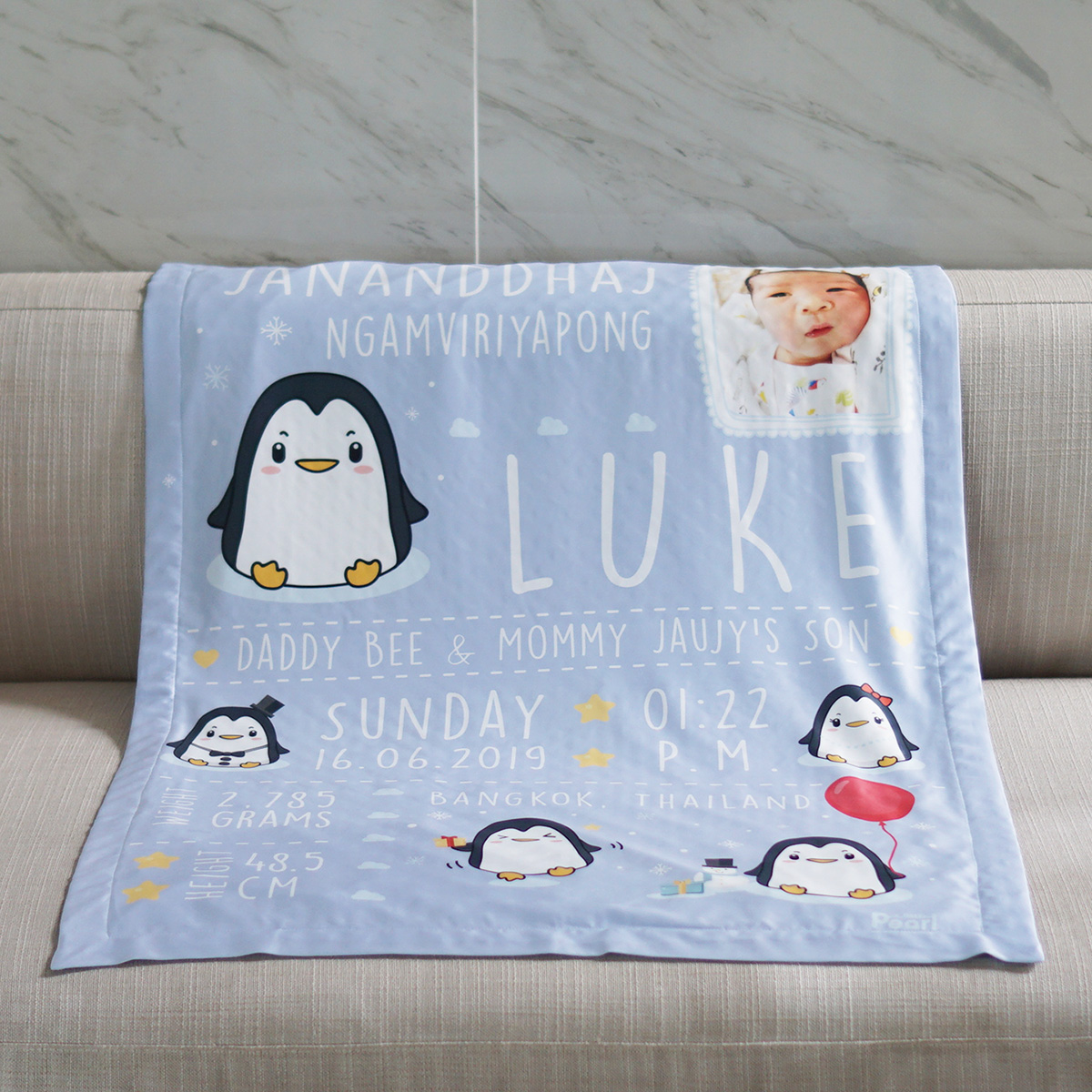 ผ้าห่มเด็ก ใส่ประวัติแรกเกิด ลายเพนกวิ้น Penguin - Indigo + ใส่รูปถ่าย