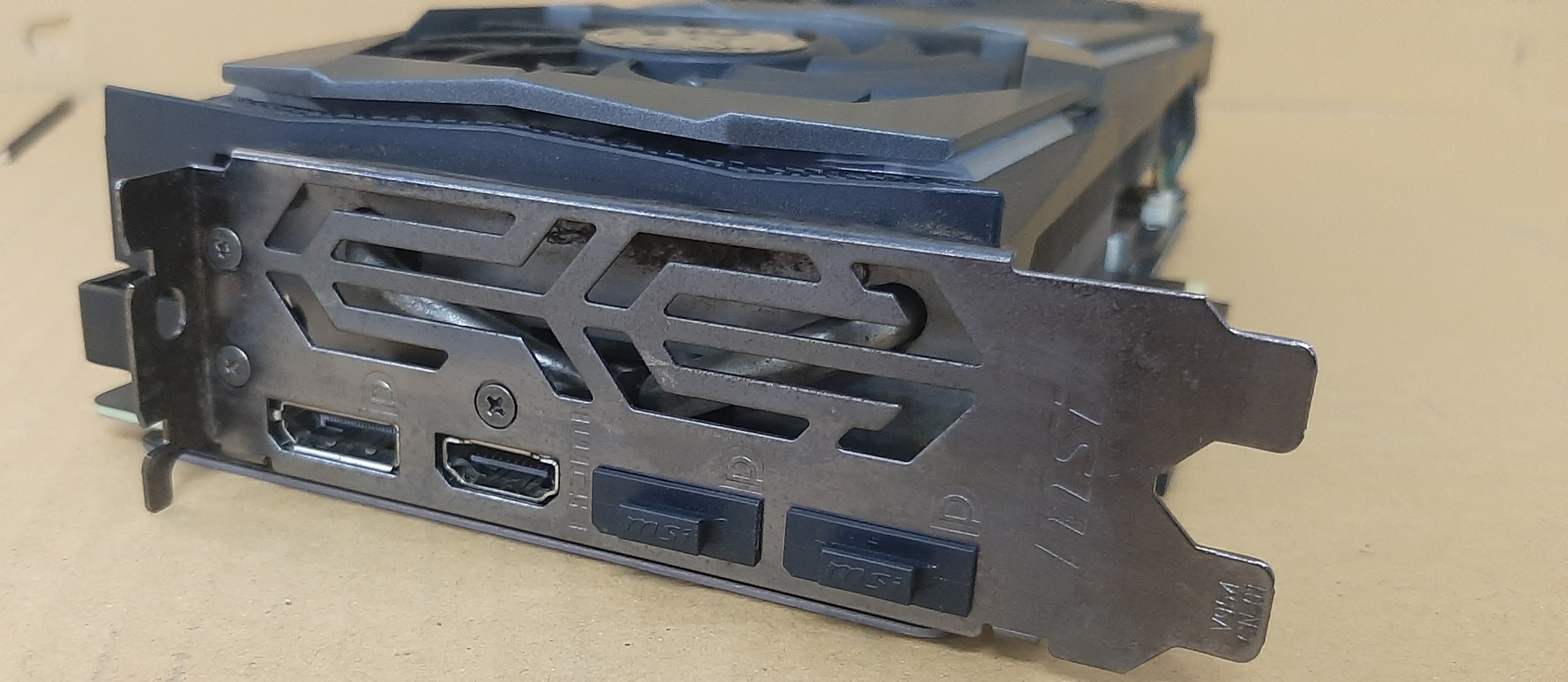 VGA การ์ดแสดงผล มือสอง Msi RTX2060 6GB DDR6 3 x DP 1 x HDMI ประกันร้าน 1 เดือน