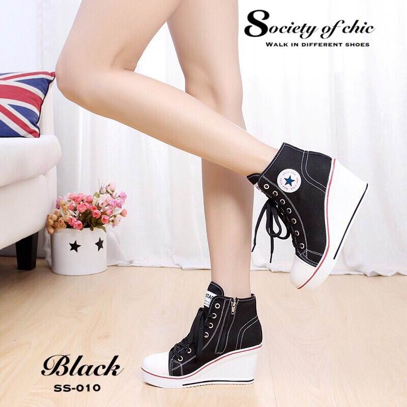 รองเท้าผ้าใบส้นเตารีดเกาหลี (สีดำ)