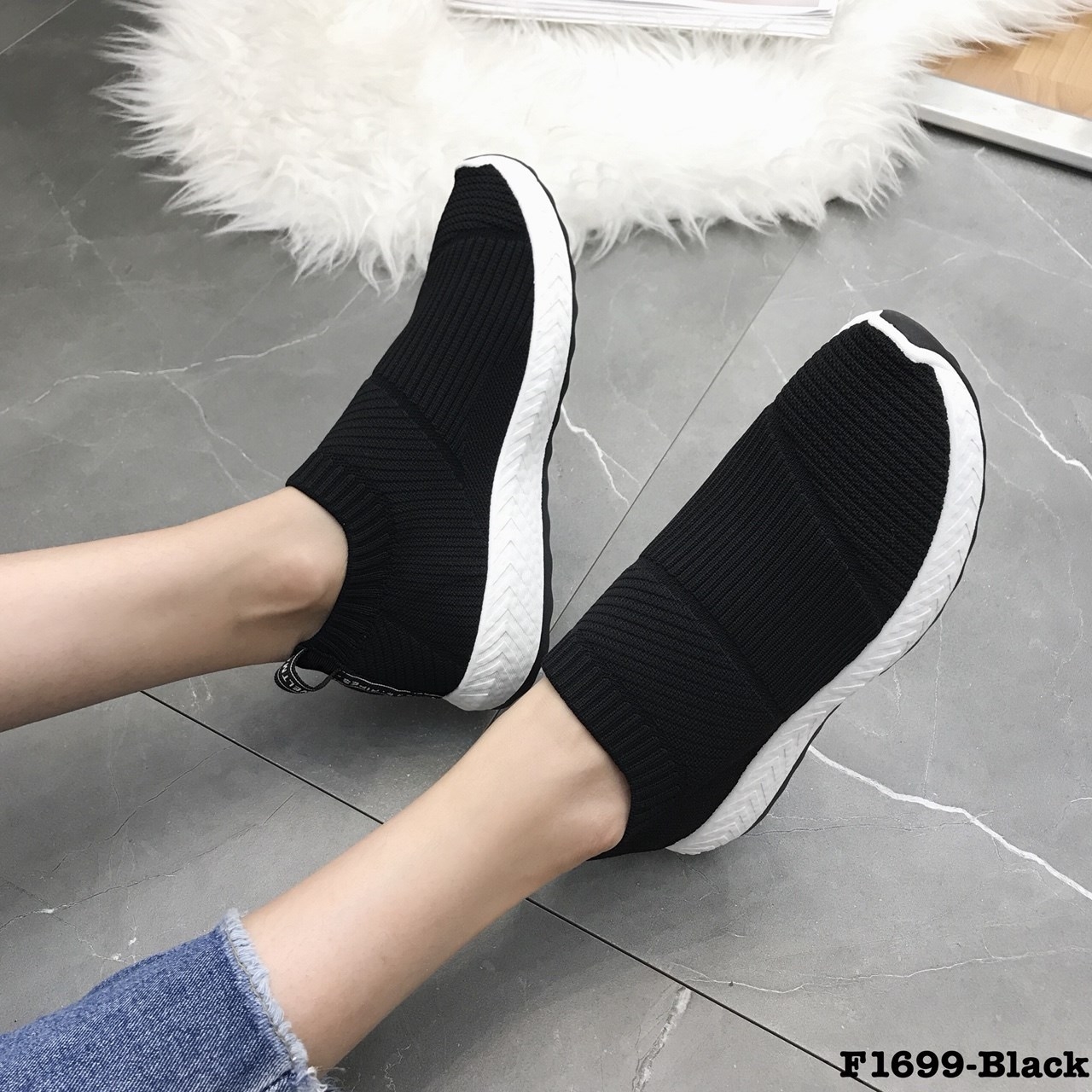 รองเท้าผ้าใบผ้าทอทรงสวมสไตล์ Sport (สีขาว)