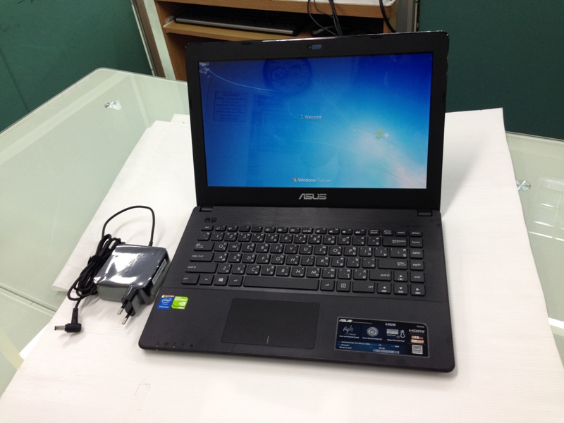 ASUS X452M ใหม่
