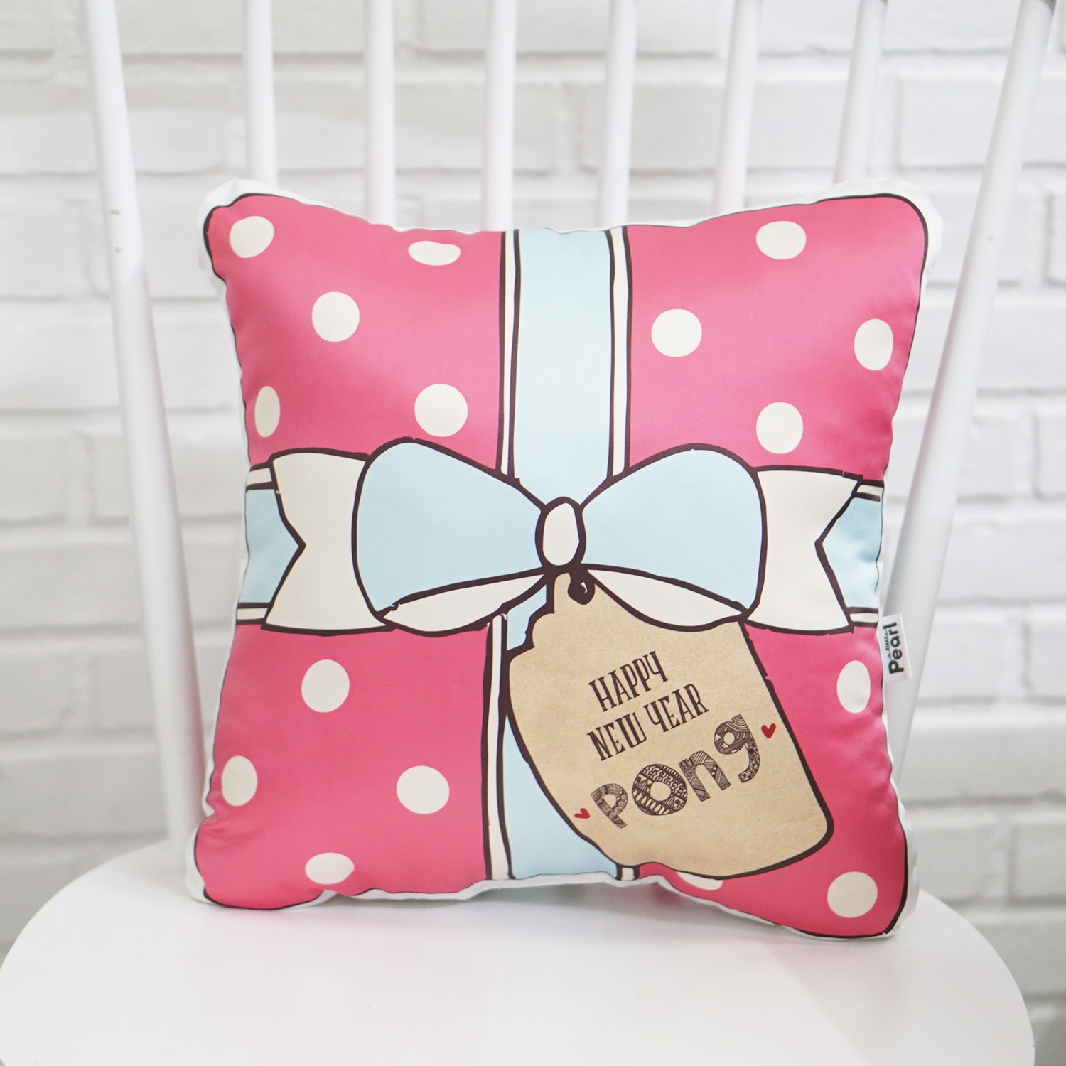 หมอนลายกล่องของขวัญ - Gift Box