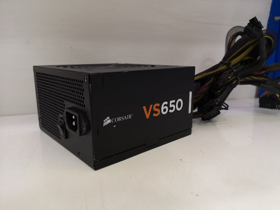 CORSAIR 650W VS650 (80+ WHITE)