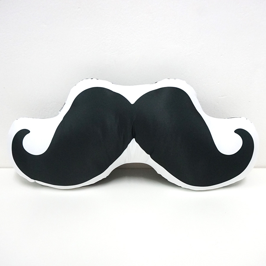 หมอนหนวด Moustache