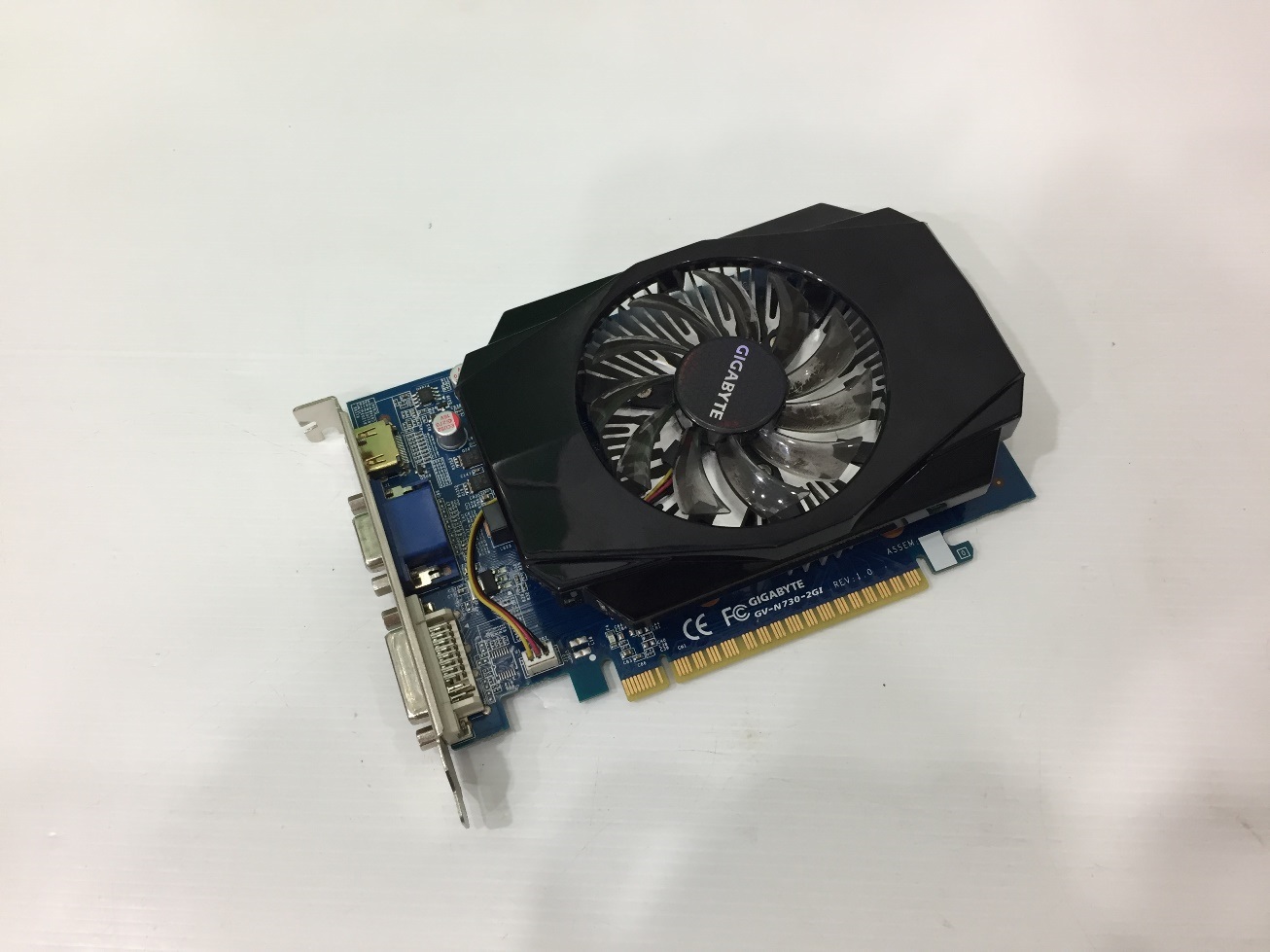 GIGABYTE GT730 2GB. DDR-3