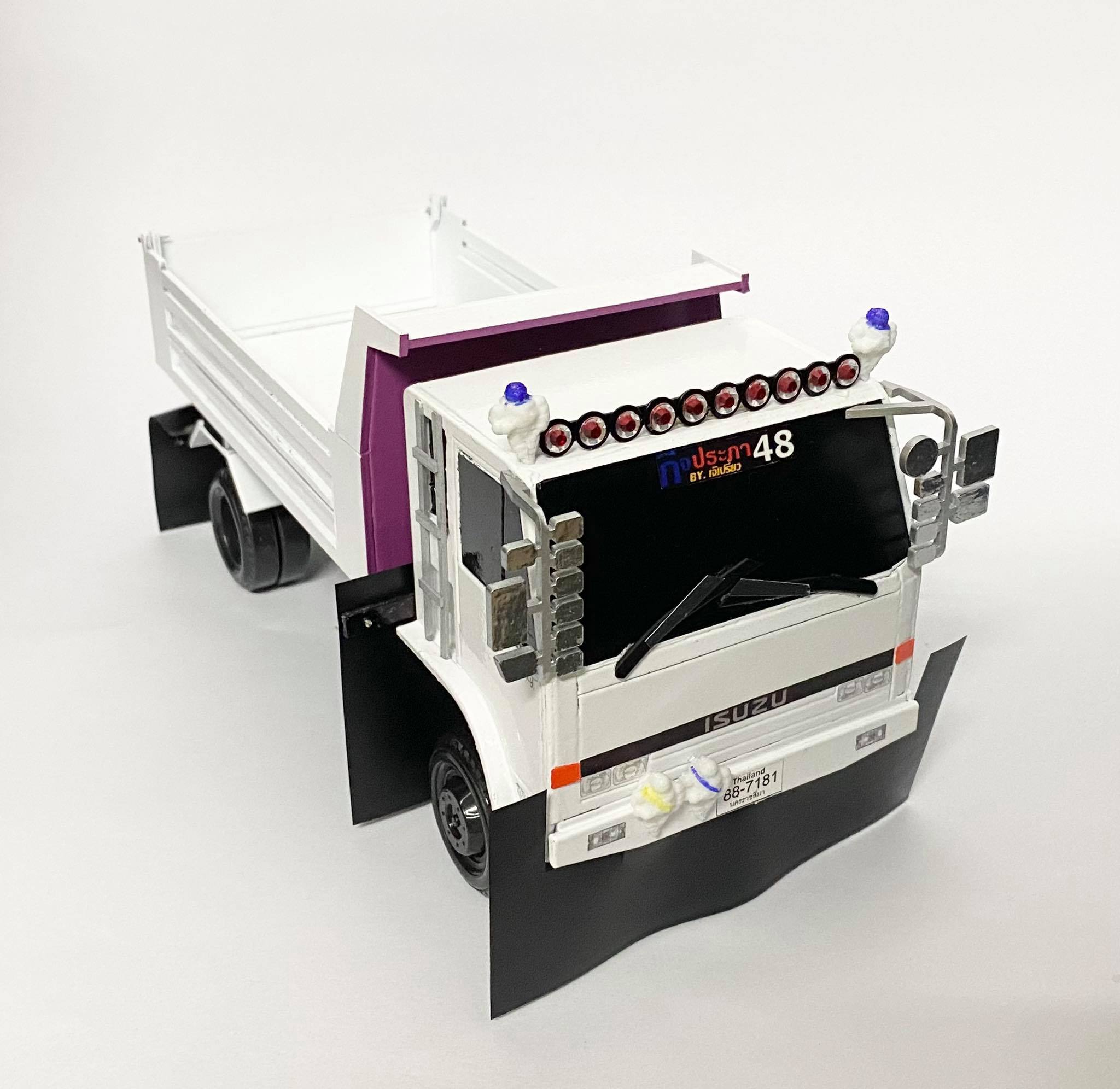 รถดั๊มพ์ 6 ล้อ อีซูสุร๊อกกี้ 1/24 พลาสติก