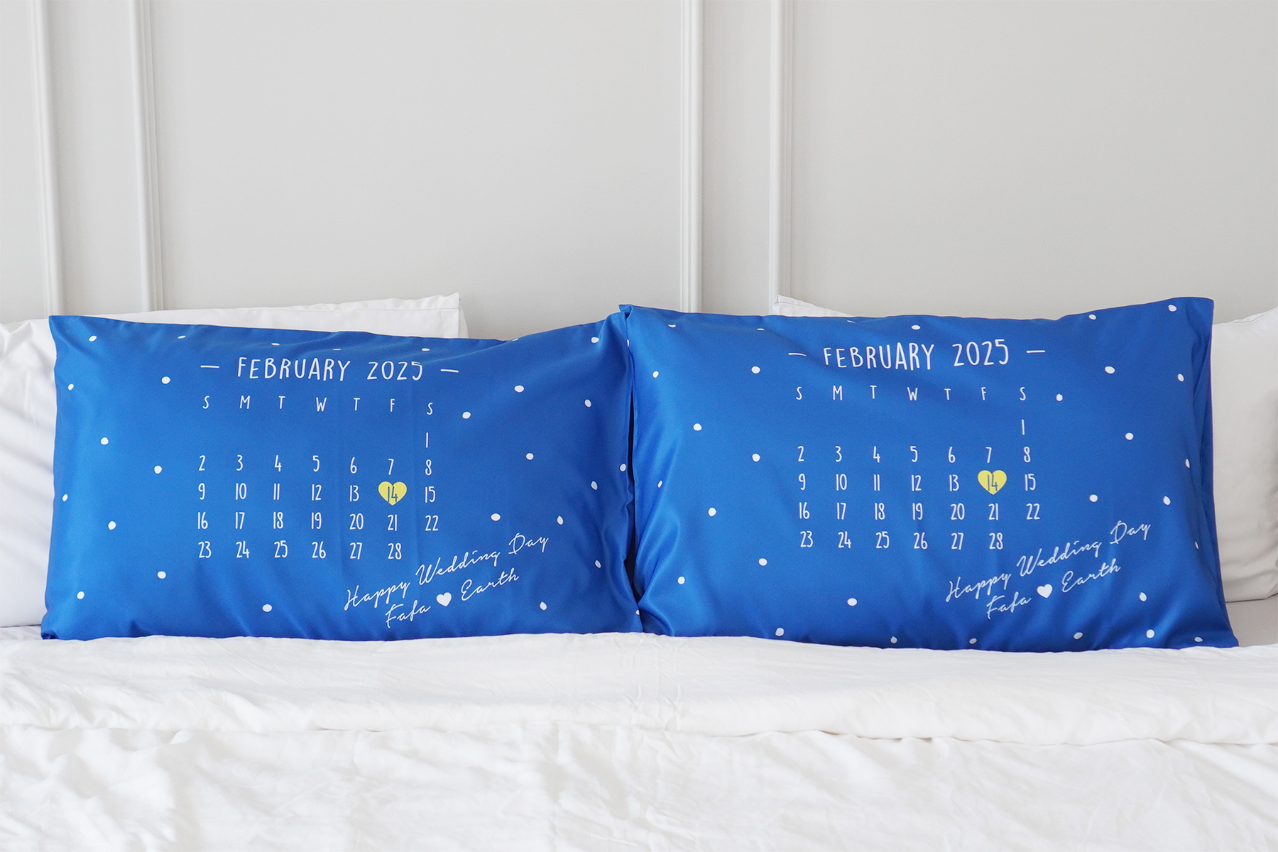 ปลอกหมอนหนุนคู่ พิมพ์ลายเต็มผืน ลาย Calendar - Dark Blue