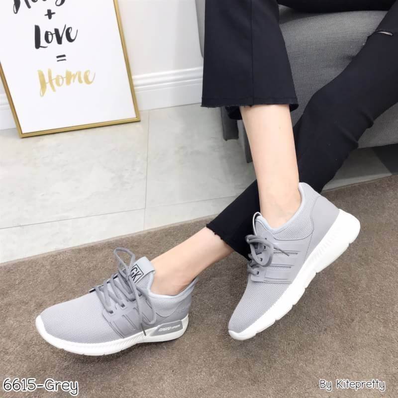 รองเท้าผ้าใบสไตล์ Sport แต่งแถบ (สีเทา)