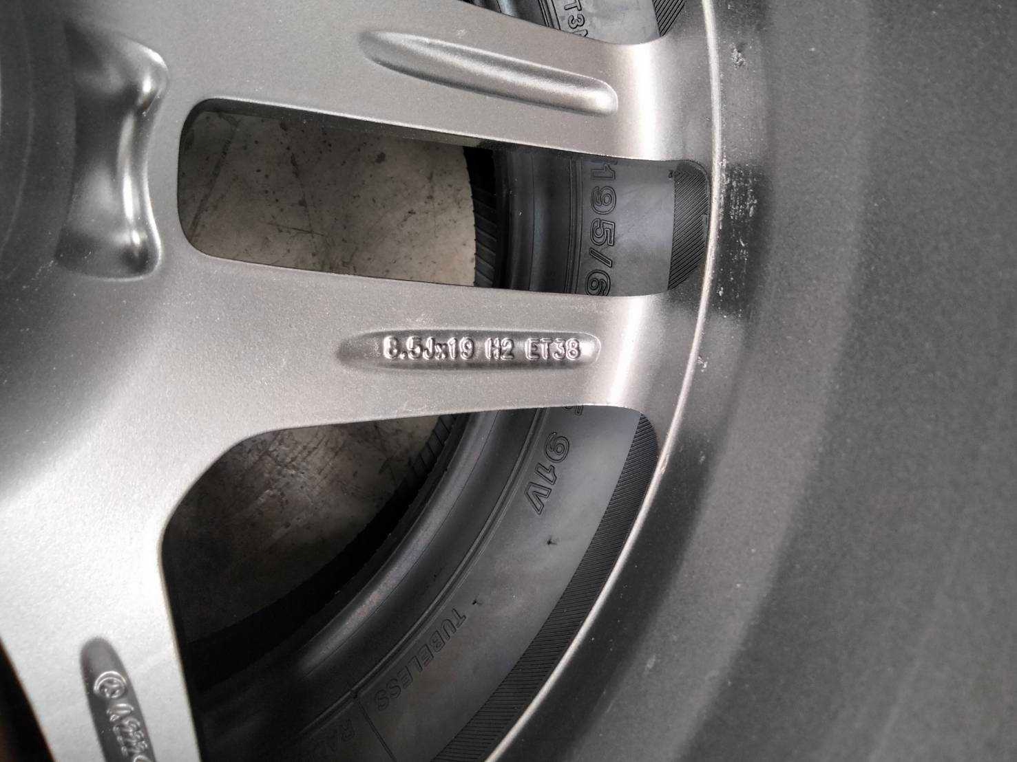 ล้อเบนซ์แท้ AMG W222 ST4 NEW 19" สภาพสวยๆ