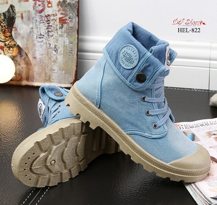 รองเท้าผ้าใบแคนวาสพับได้ (สีฟ้า)