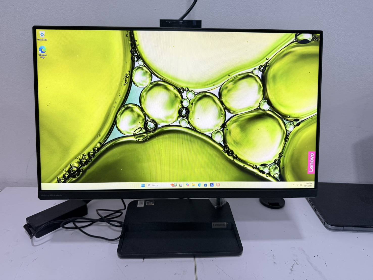 ออลอินวัน Lenovo ideacentre AIO 3 24ADA6(Ryzen5 3500U/8GB/M.2 256GB/1TB)+Adapter ไมค์ไม่ติด