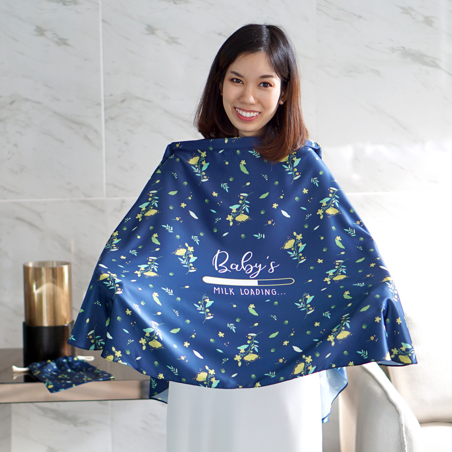 ผ้าคลุมให้นม พร้อมส่ง ลาย BNH Garden - Navy