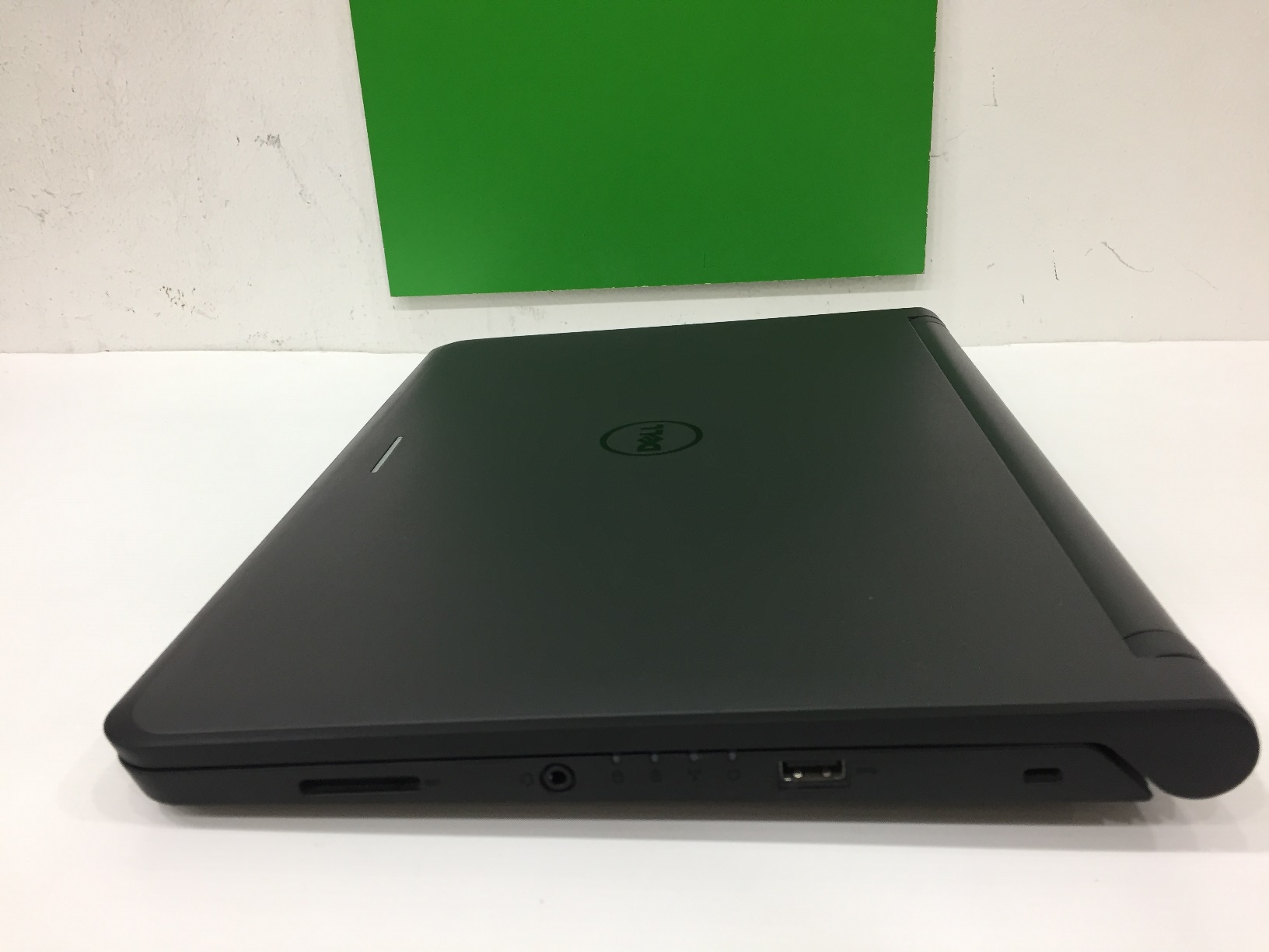 Dell Latitude 3340