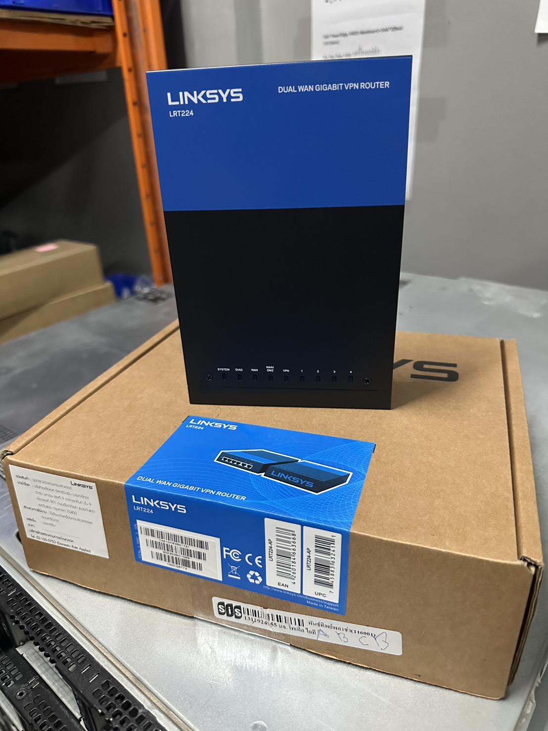 เราท์เตอร์ Linksys LRT224 Load Balance VPN Router
