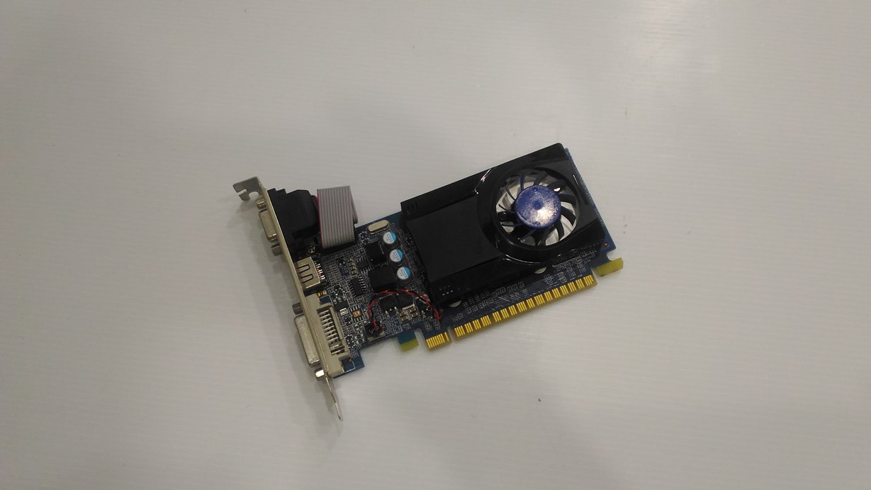 Galaxy GeForce 210 1GB. DDR-3