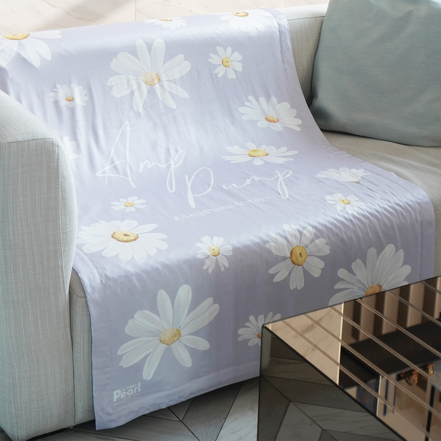 ผ้าห่ม ใส่ชื่อ ลาย Daisy - Purple