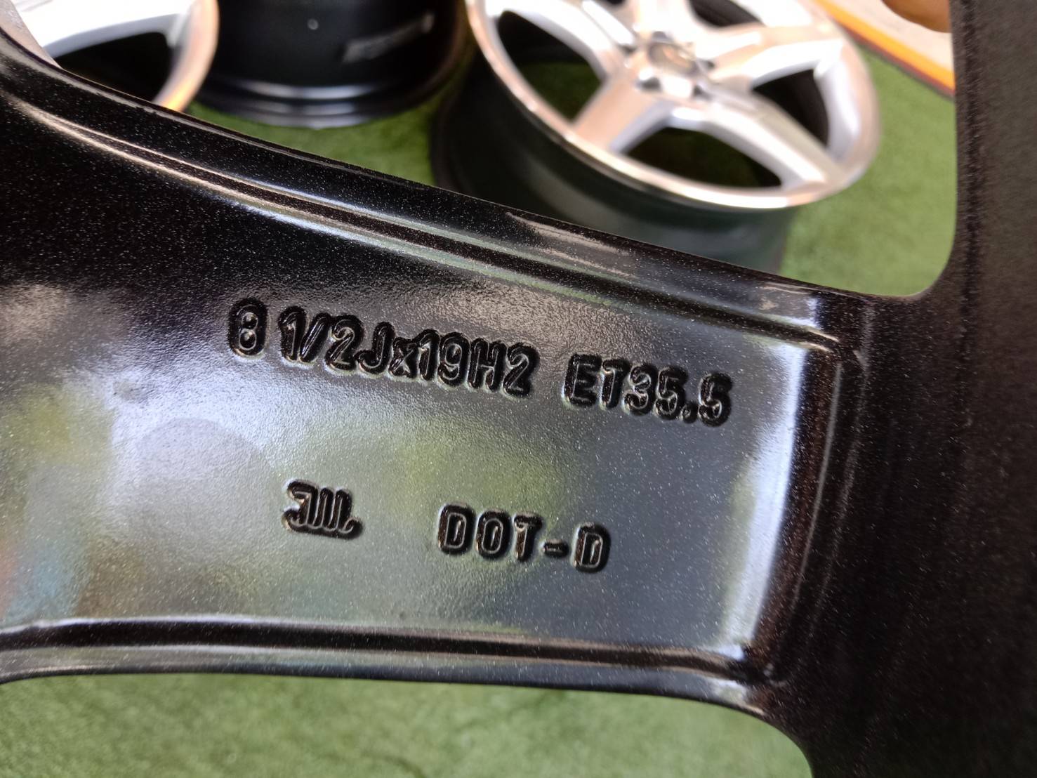 ล้อแท้ AMG 5 SPOKE BENZ SL R231 19"