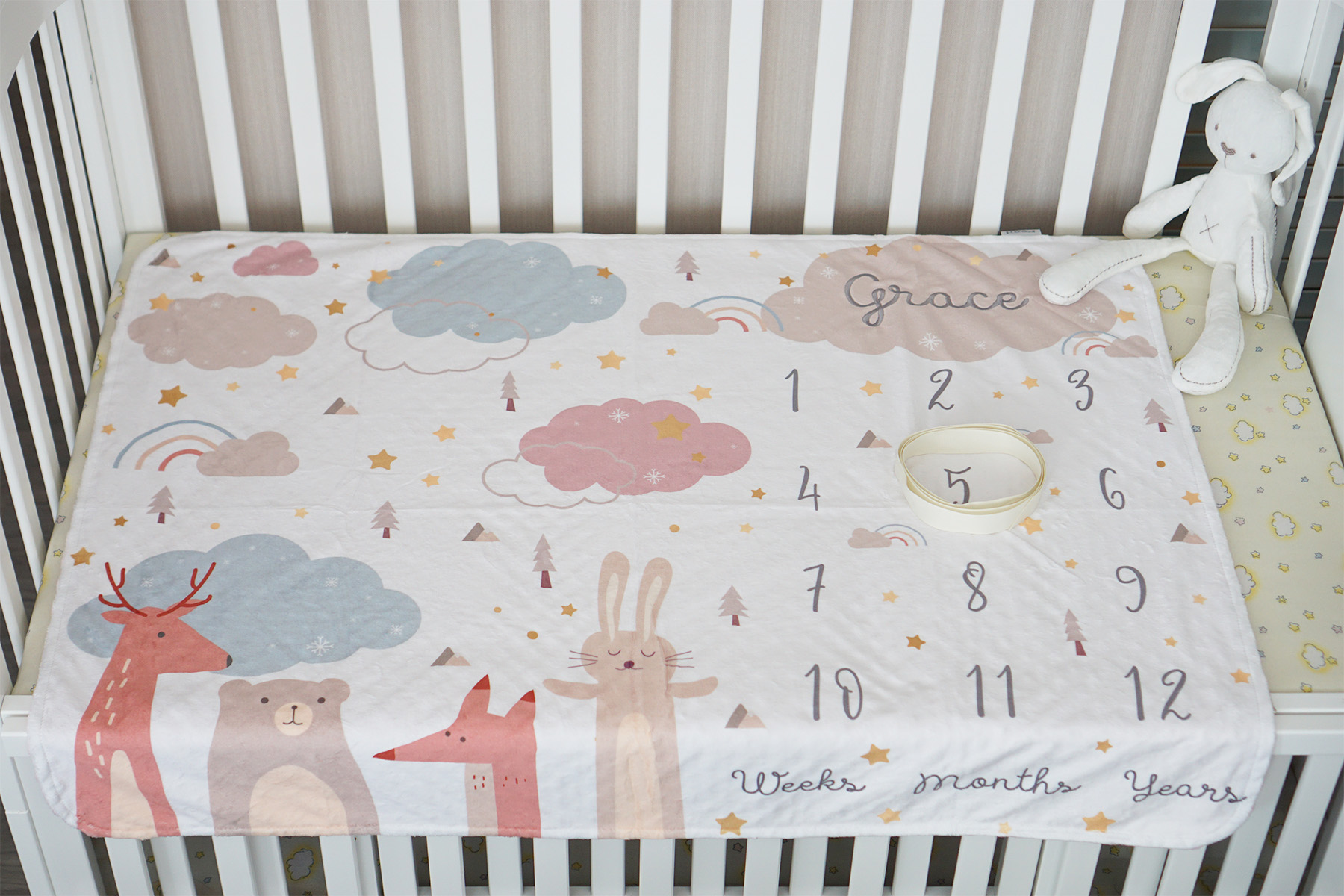 ผ้าห่ม Minky ลาย Woodland - Milestone 75x100cm แบบปักชื่อ ด้านหลังสีชมพู
