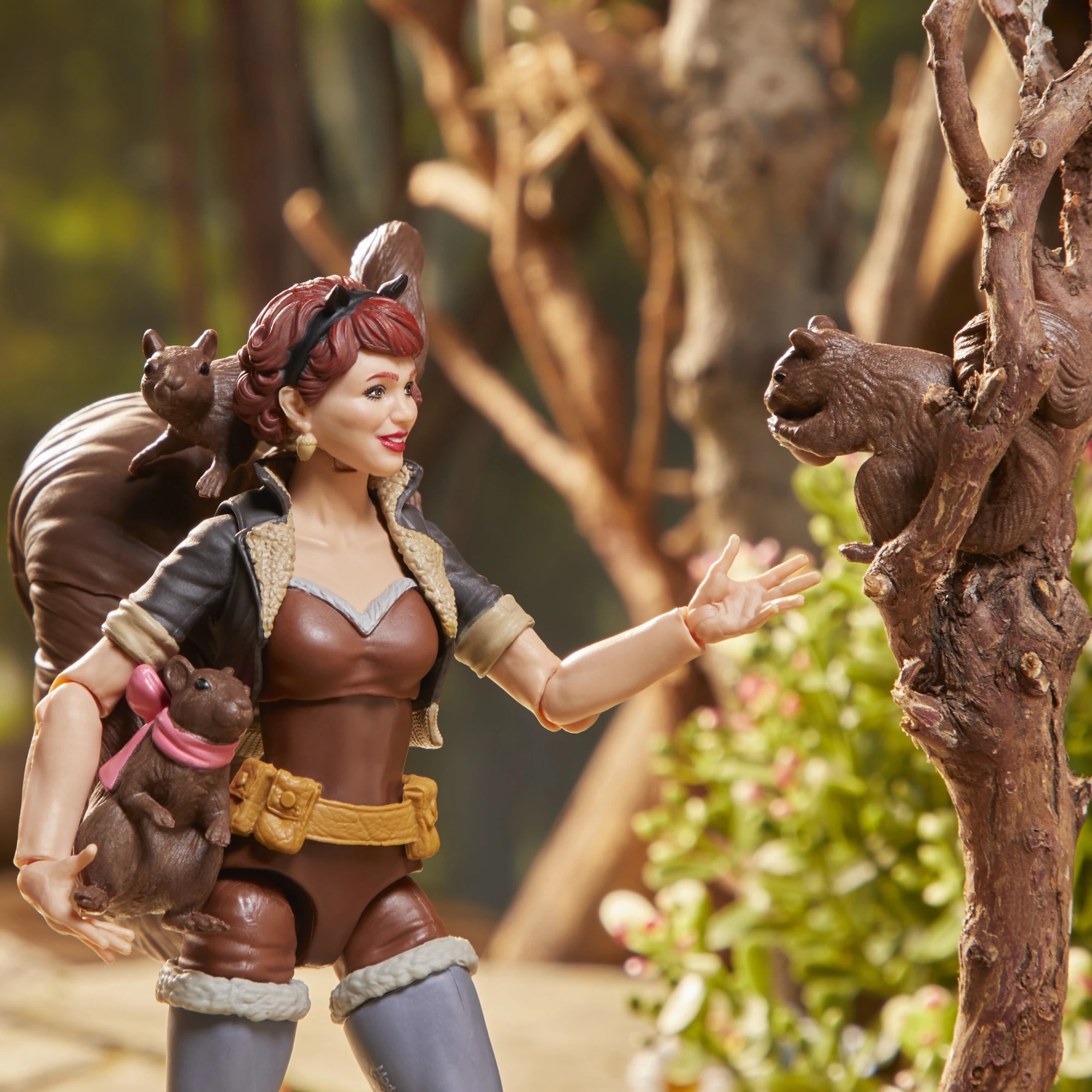 Hasbro Marvel Legends Series Unbeatable Squirrel Girl 6-inch Figure ฮาสโบร มาร์เวล เลเจนด์ ซีรี่ย์ส หุ่นโมเดลฟิกเกอร์ อันบีทเทเบิล สควีรอล เกิร์ล ขนาด 6 นิ้ว พร้อมสกู๊ทเตอร์ ลิขสิทธิ์แท้