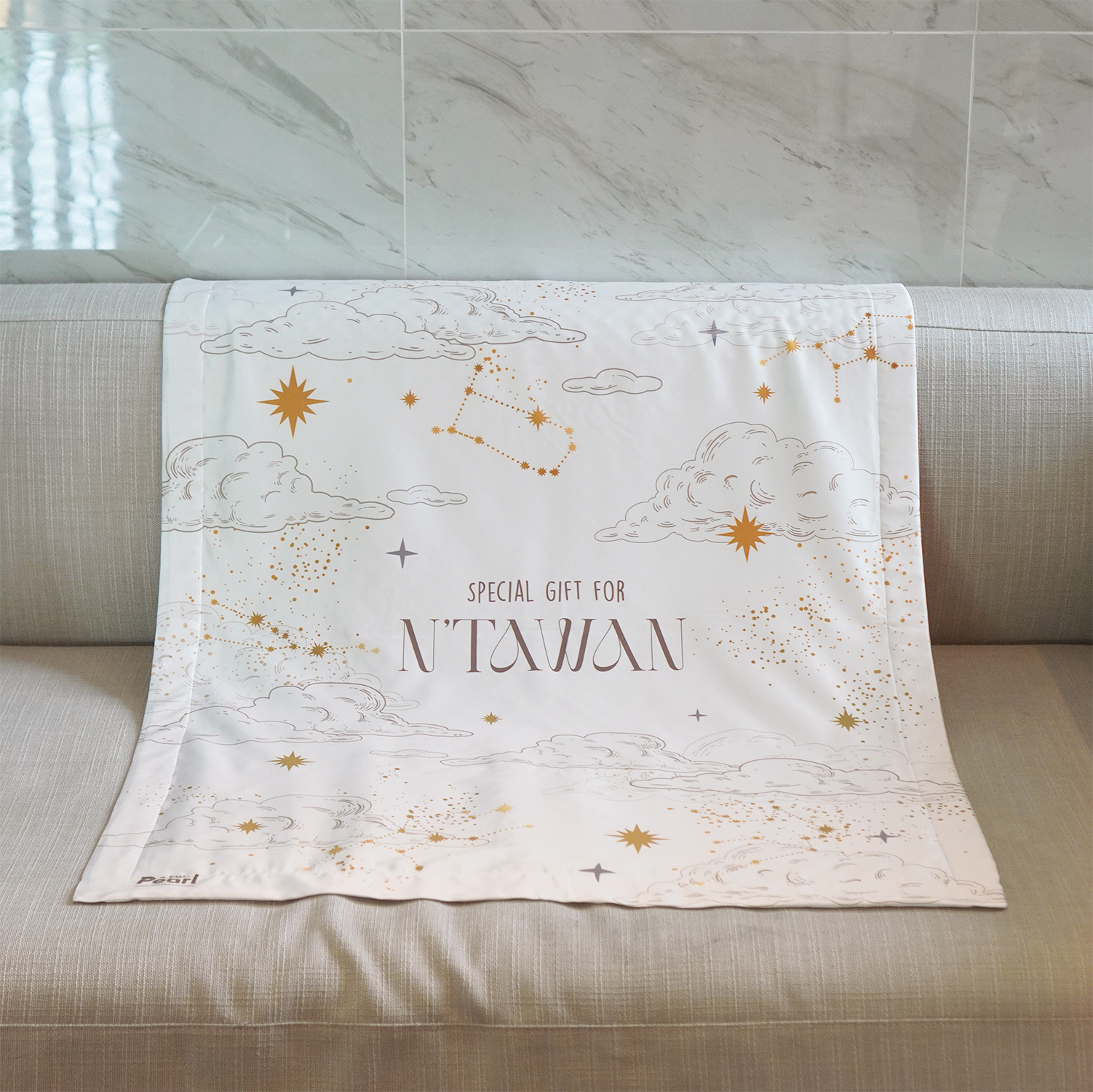 ผ้าห่มสั่งทำใส่ชื่อ Zodiac - White
