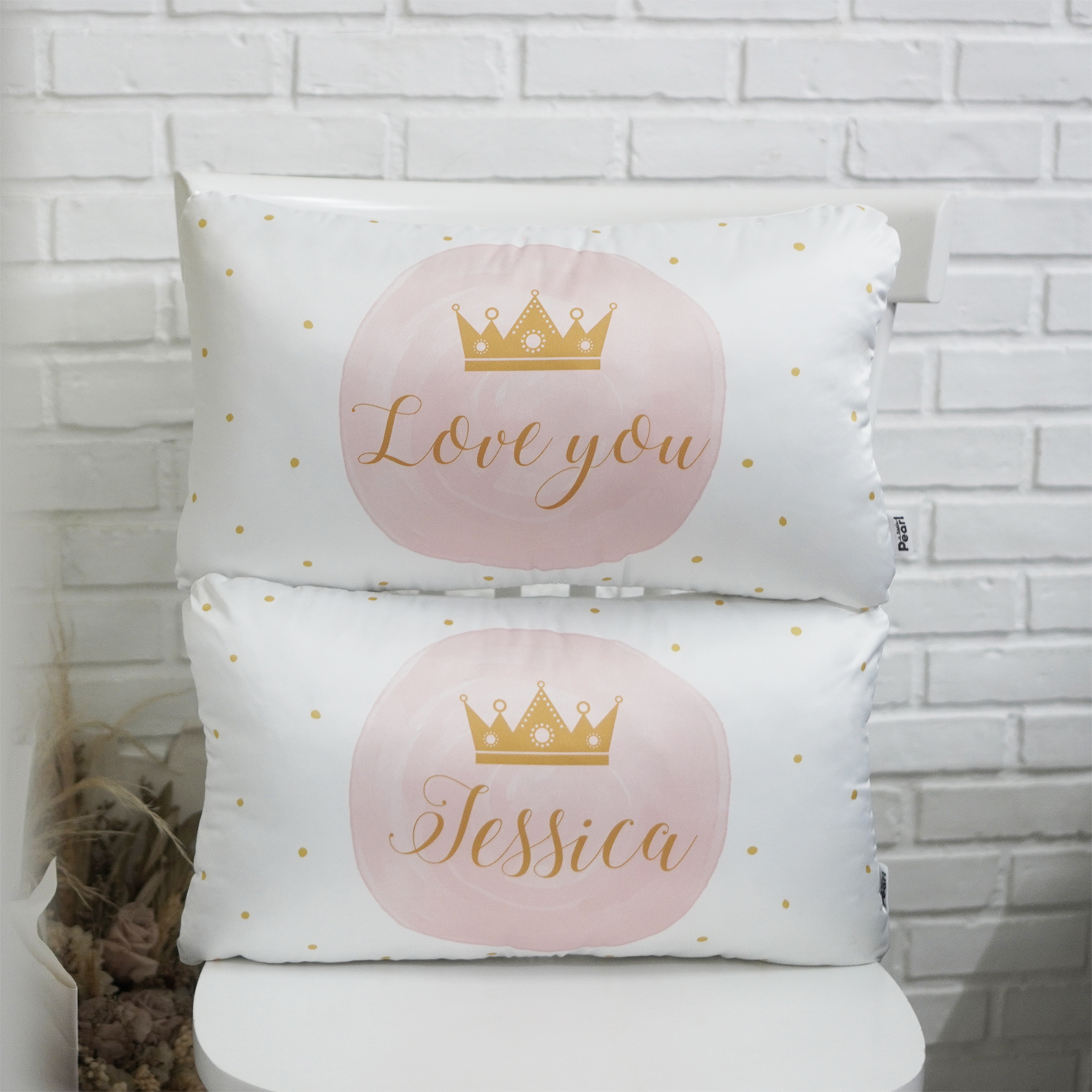 หมอนอิงทรงสี่เหลี่ยมยาว ลาย Watercolour Dot - White