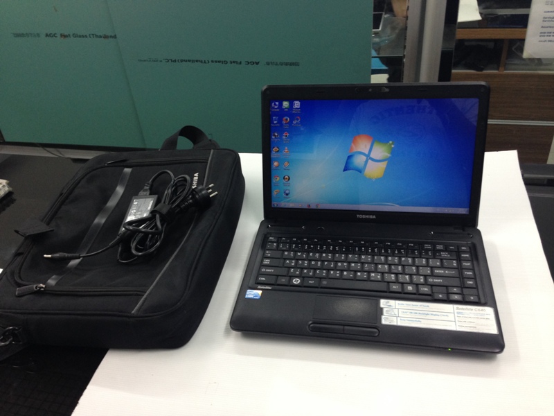 TOSHIBA Satellite C640-1083UT