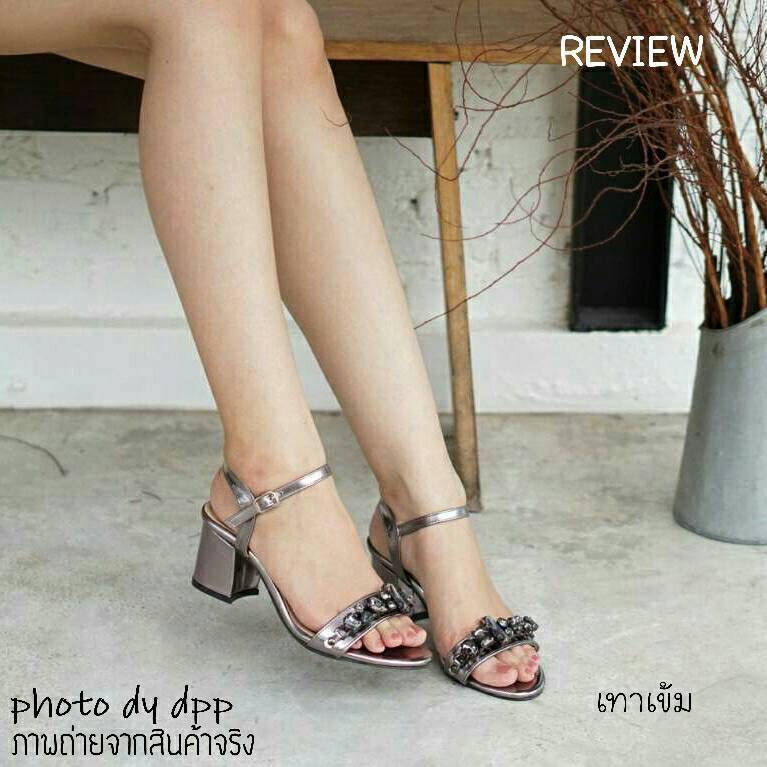 พร้อมส่ง : รองเท้าส้นสูงสไตล์ MIUMIU (สีเทาเข้ม)